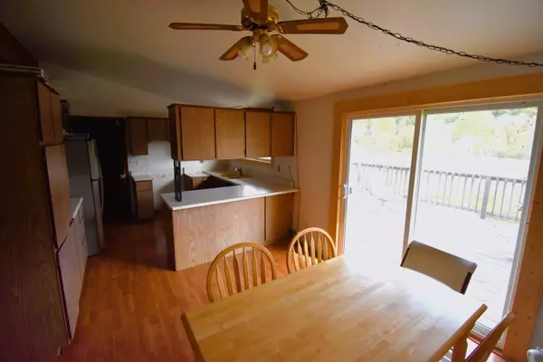 6719 Booth Hollow Road, Avoca, WI 53506