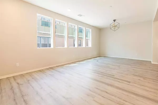 5381 Calle Rockfish #62, San Diego, CA 92154