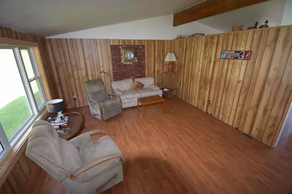 6719 Booth Hollow Road, Avoca, WI 53506