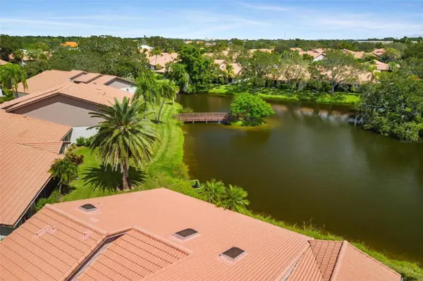 3818 WILSHIRE CIR W #15, Sarasota, FL 34238