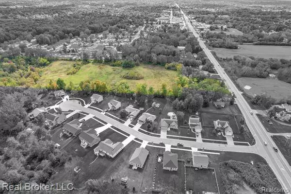 10246 E POTTER Road, Davison Twp, MI 48423