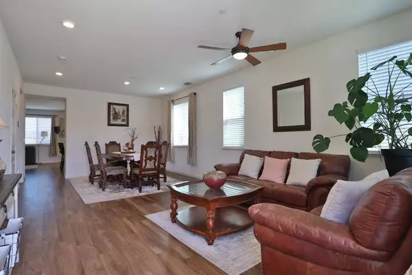 545 San Joaquin CT, Hollister, CA 95023