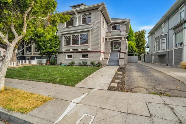 2105 San Jose AVE, Alameda, CA 94501