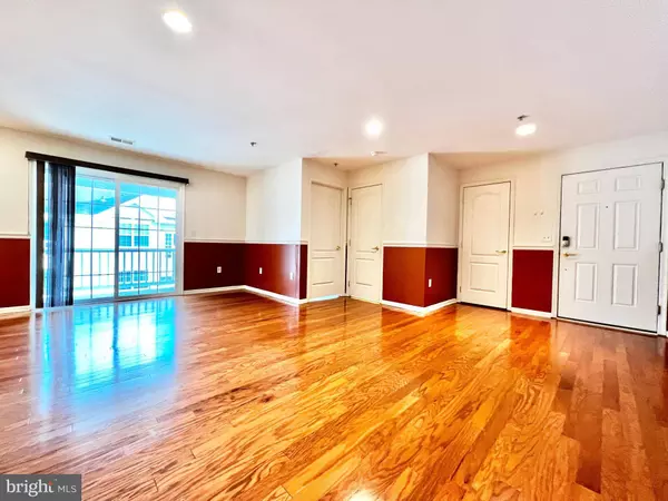 141 LIONHEART LN, West Deptford, NJ 08086