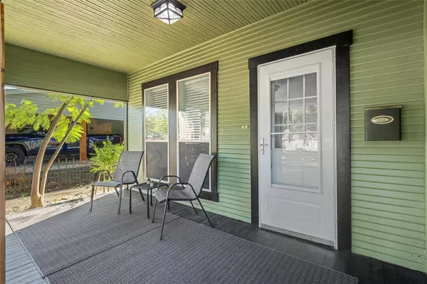 1821 Woodlawn Avenue, Corsicana, TX 75110