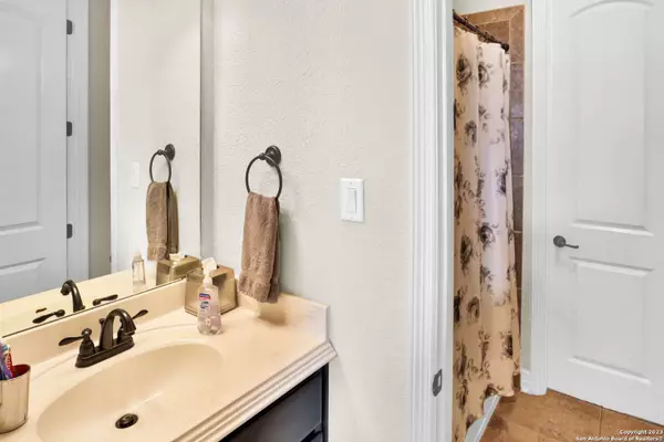 7110 Delaine Park, Schertz, TX 78154