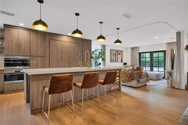 130 N Cadima Ave, Coral Gables, FL 33134