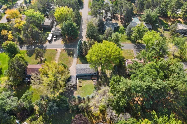 16208 1st ST N, Lakeland, MN 55043