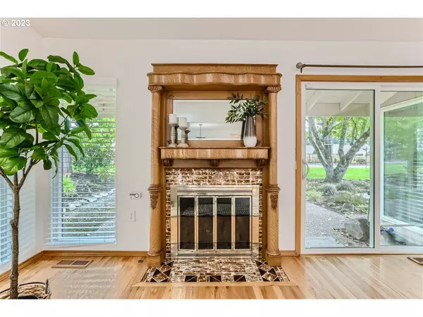 16700 SW MONTEREY LN, Portland, OR 97224