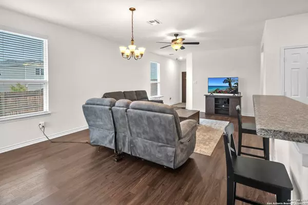 2606 Sunset Bend, San Antonio, TX 78244