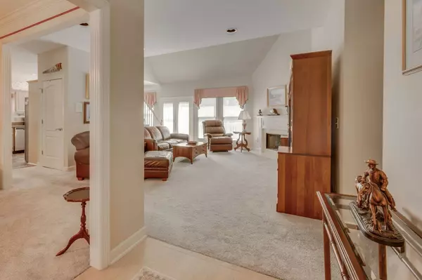 1705 Fieldcrest Cir, Franklin, TN 37064