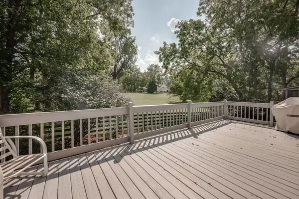 1705 Fieldcrest Cir, Franklin, TN 37064