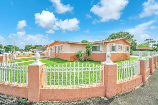 2250 NW 192nd TER, Miami Gardens, FL 33056