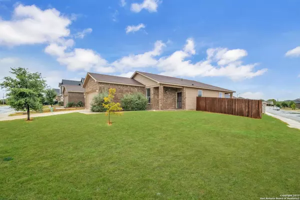 2606 Sunset Bend, San Antonio, TX 78244