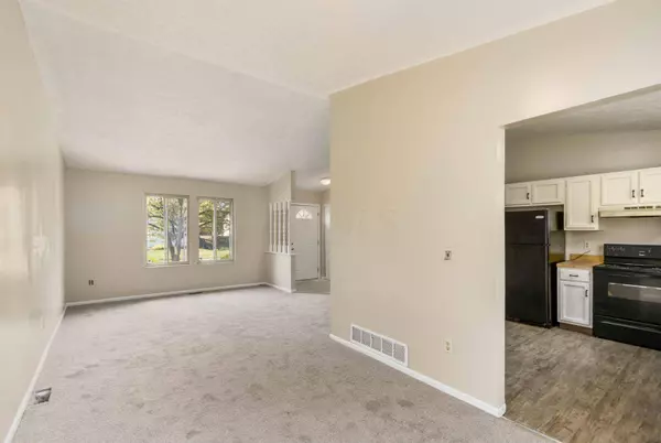 2888 Chatsworth Way, Reynoldsburg, OH 43068