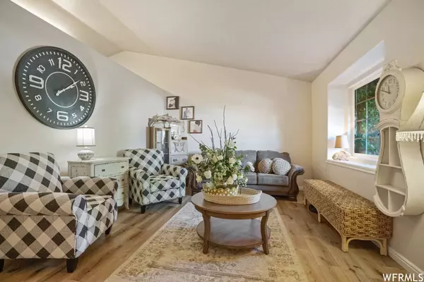 1908 N 660 W, Clinton, UT 84015