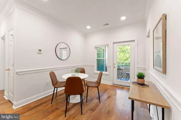 12001 TALIESIN PL #22, Reston, VA 20190