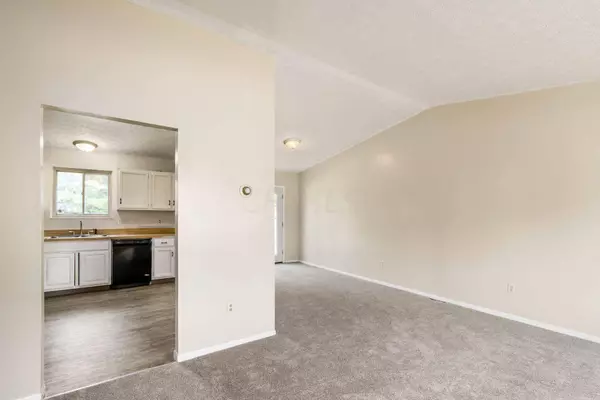 2888 Chatsworth Way, Reynoldsburg, OH 43068