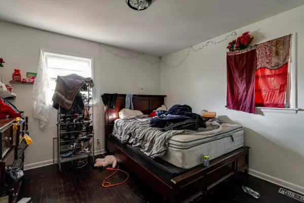 421 E 52nd St, Chattanooga, TN 37410