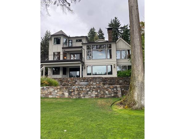 1653 LAKE FRONT RD, Lake Oswego, OR 97034