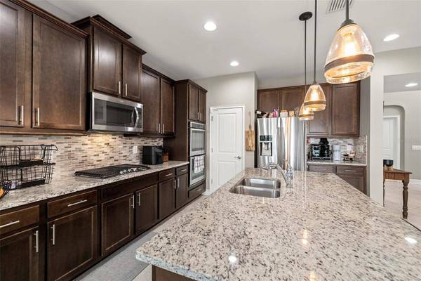 29154 PERILLI PL, Wesley Chapel, FL 33543