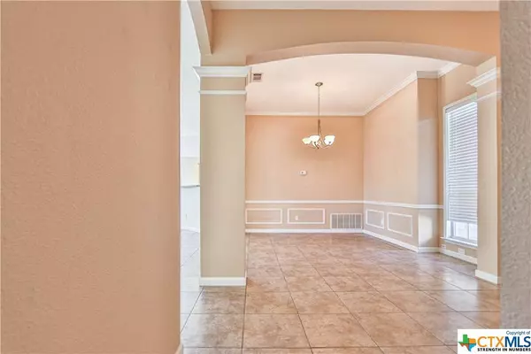 517 Crazy Horse CIR, Harker Heights, TX 76548