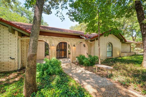 4 Echo Cove, Grapevine, TX 76051