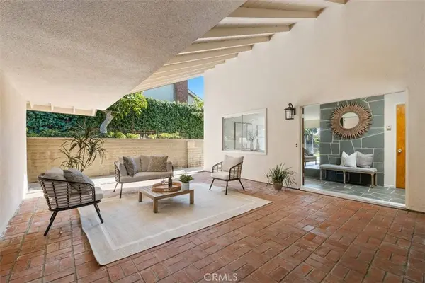 2755 Temple Hills DR, Laguna Beach, CA 92651