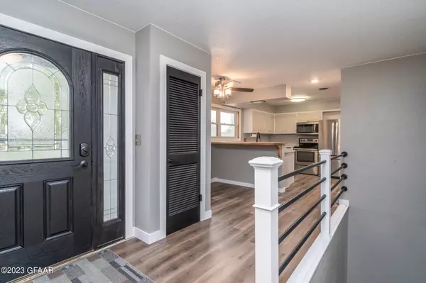 601 12TH Street, Manvel, ND 58256