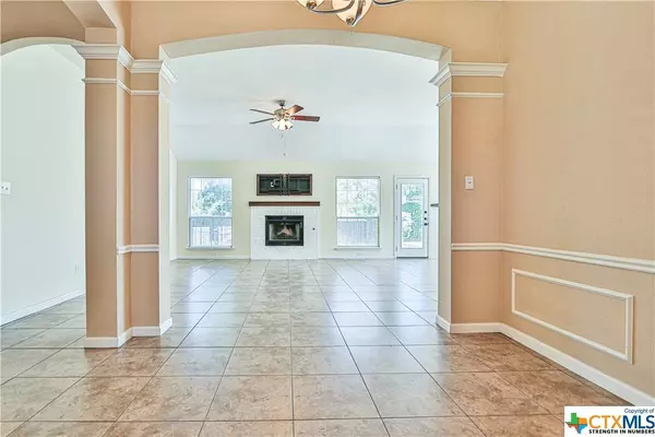 517 Crazy Horse CIR, Harker Heights, TX 76548