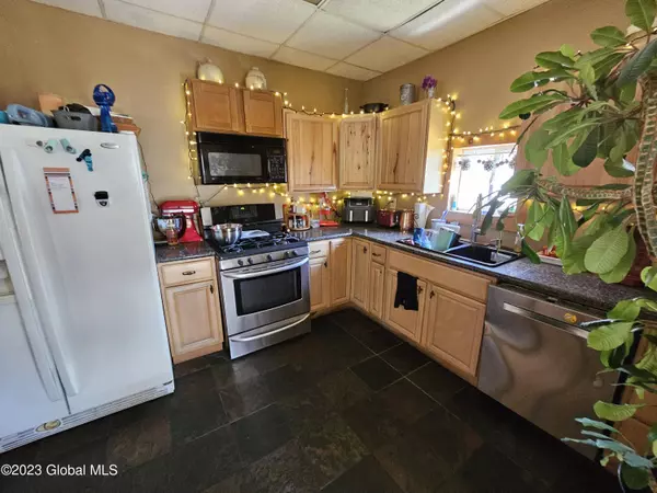 17 Franklin Street, Fultonville, NY 12072