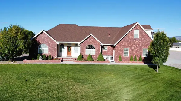 390 W 100 S, Central Valley, UT 84754