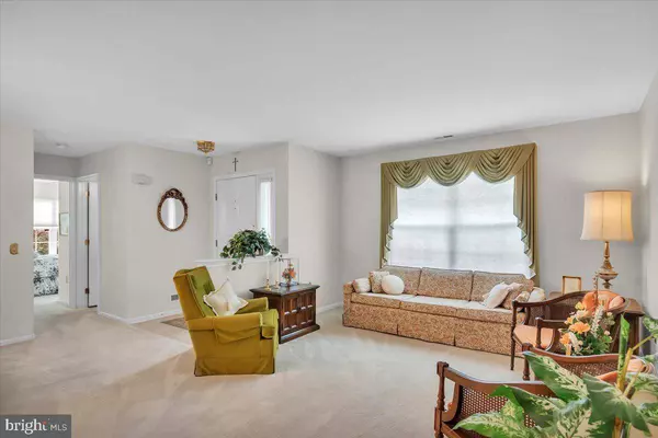 3 GLENVIEW CT, Gibbsboro, NJ 08026