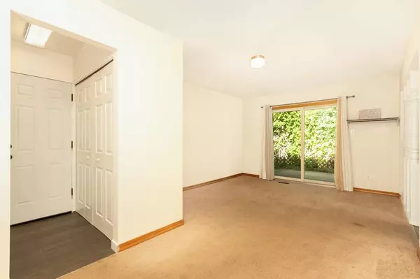 168 S Ashbury Avenue, Bolingbrook, IL 60440