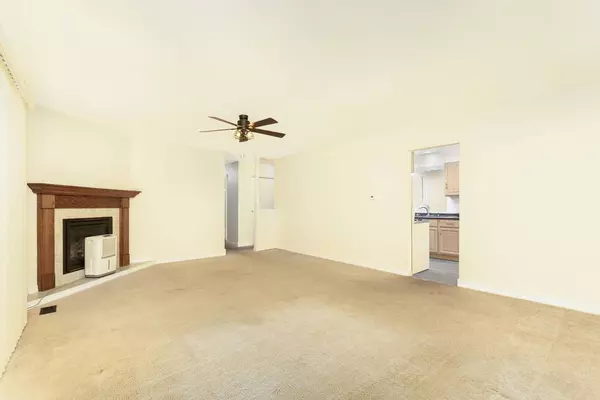 168 S Ashbury Avenue, Bolingbrook, IL 60440