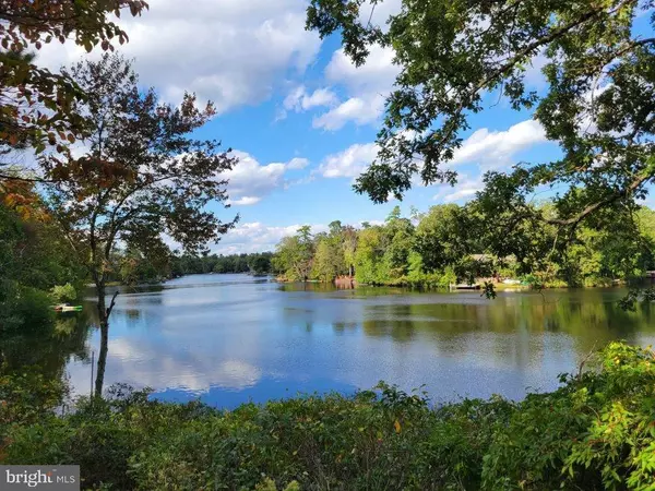 283 CHICAGAMI TRL, Medford Lakes, NJ 08055