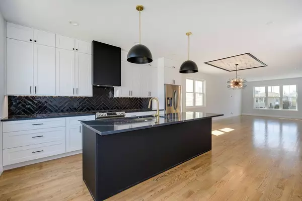 2509 W Lexington ST, Chicago, IL 60612