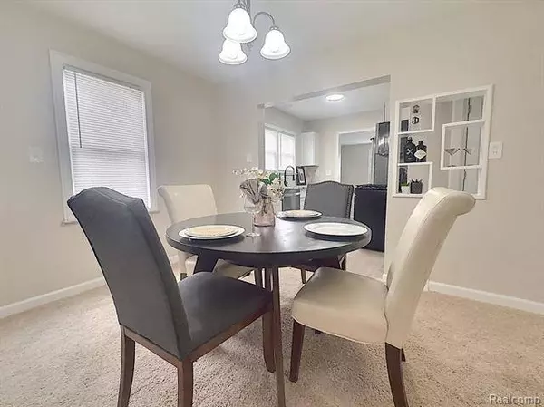 12482 GEORGIANA Avenue, Warren, MI 48089