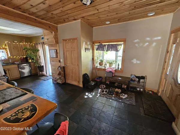 17 Franklin Street, Fultonville, NY 12072