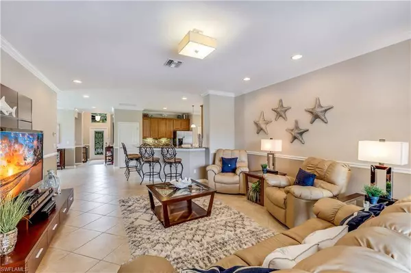 3880 Treasure Cove CIR, Naples, FL 34114