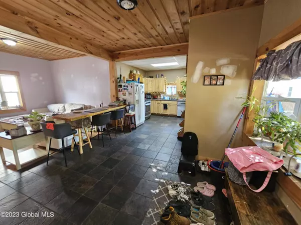 17 Franklin Street, Fultonville, NY 12072