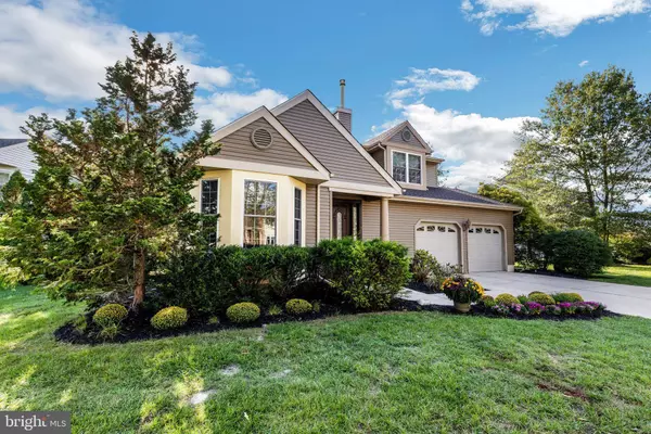 25 HAWK LN, Marlton, NJ 08053