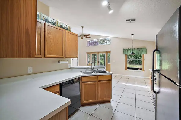 4461 RIVERTON DR, Orlando, FL 32817