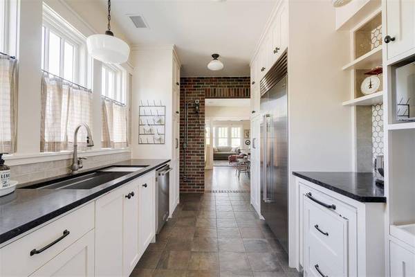 2623 N Dewey Avenue, Oklahoma City, OK 73103