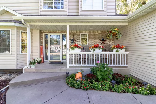 2529 Serenity DR, Saint Cloud, MN 56301