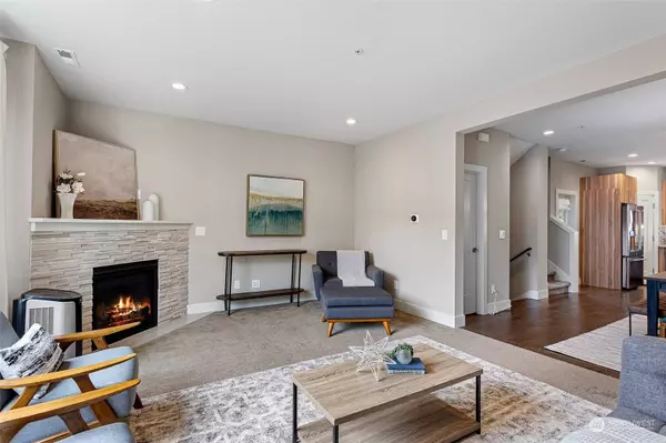 300 S 47th ST #A, Renton, WA 98055