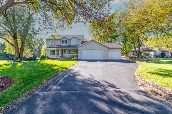 2529 Serenity DR, Saint Cloud, MN 56301