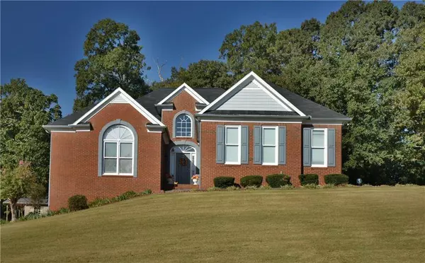 40 Carrington DR, Cartersville, GA 30120