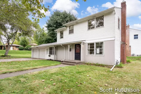 1842 Diamond NE Avenue, Grand Rapids, MI 49505