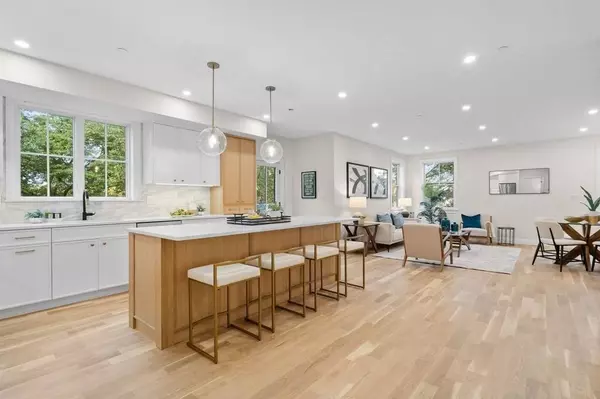 12 Everett St. #1, Boston, MA 02130